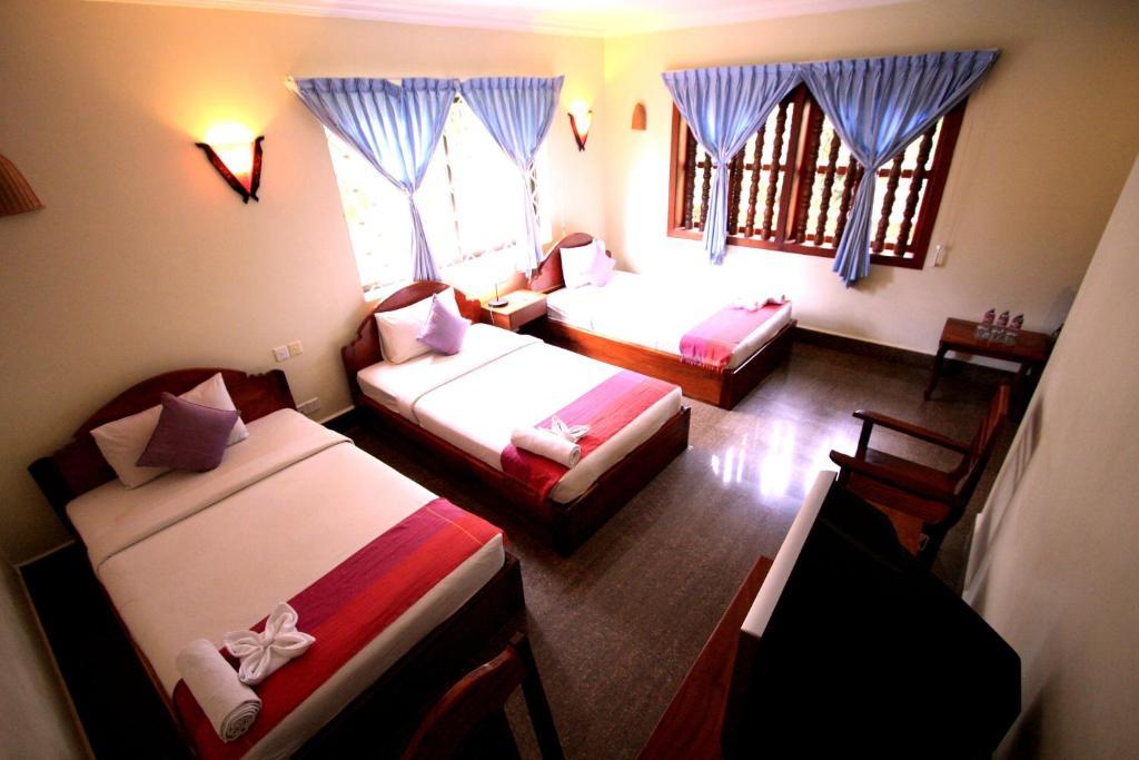 Forest King Hotel Siem Reap Phòng bức ảnh