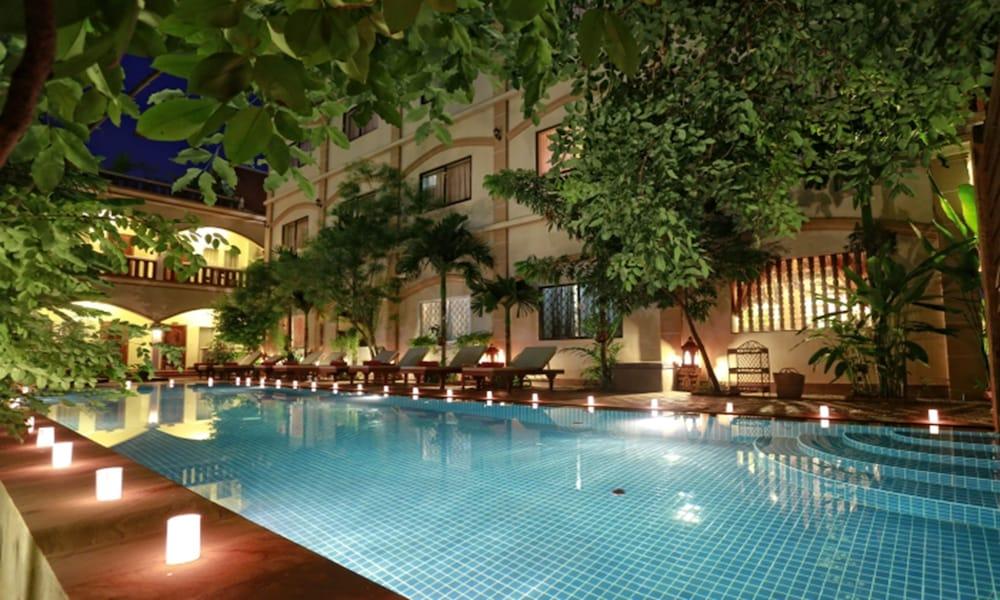 Forest King Hotel Siem Reap Ngoại thất bức ảnh
