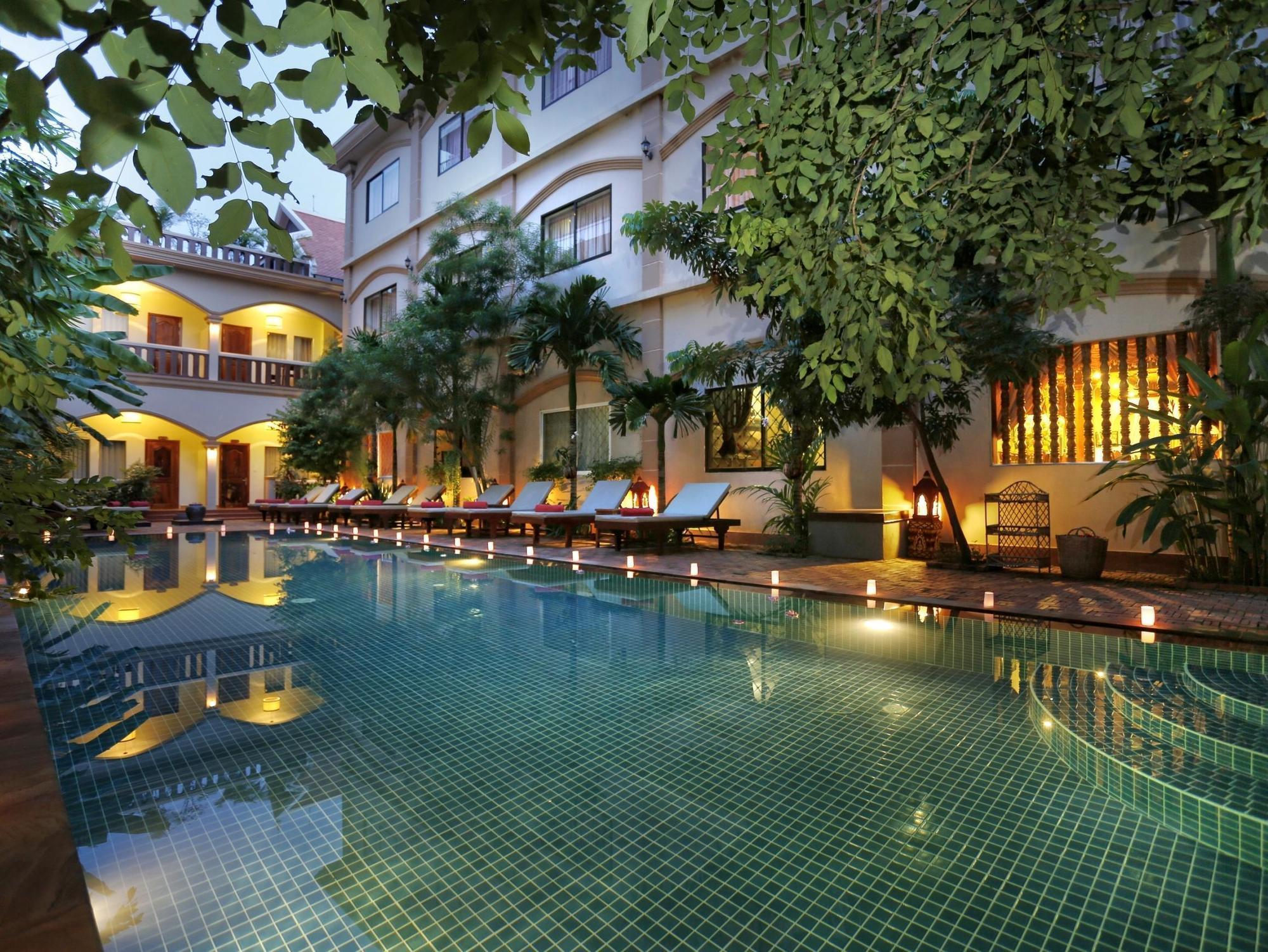Forest King Hotel Siem Reap Ngoại thất bức ảnh