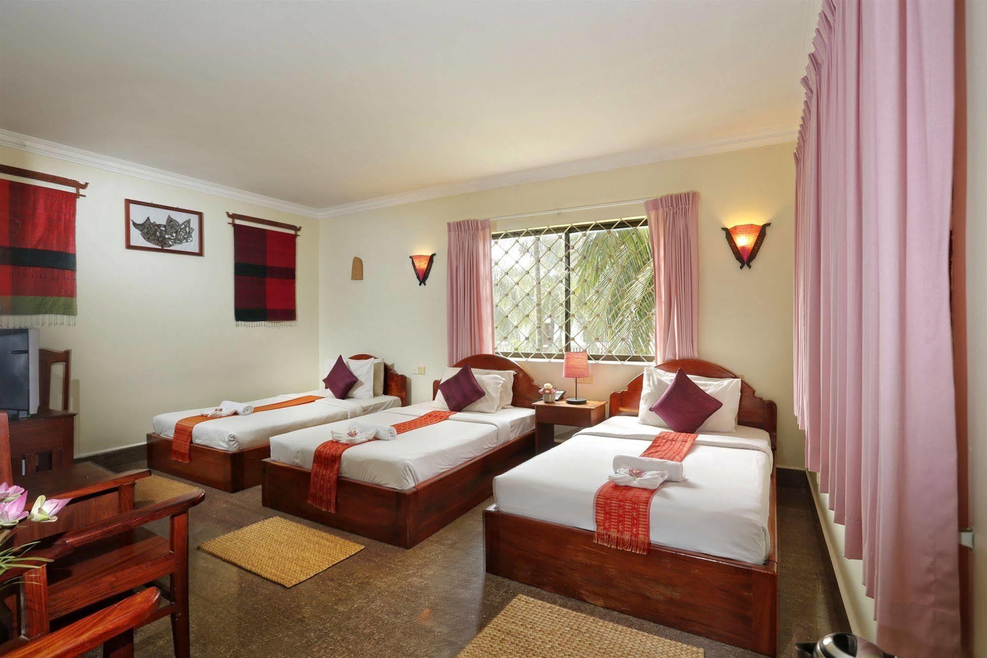 Forest King Hotel Siem Reap Ngoại thất bức ảnh
